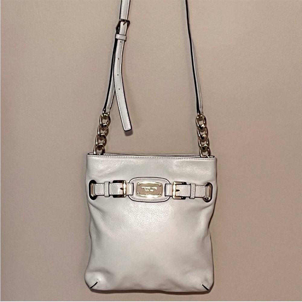 Michael Kors Hamilton Crossbody Shoulder Bag in Cream